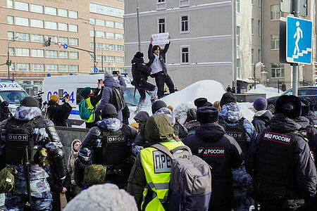 Detention at a rally in memory of Alexei Navalny, Moscow