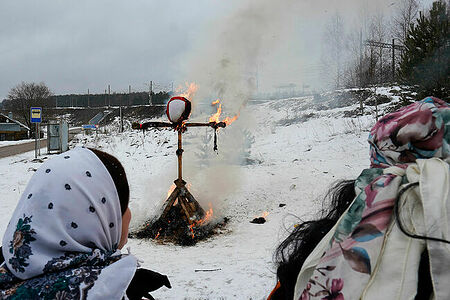 Maslenitsa holiday in the village of Lykoshino