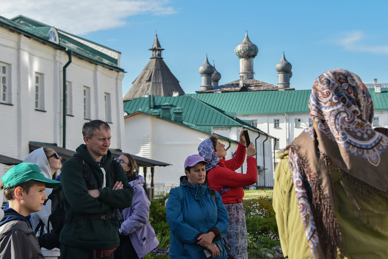 Photojournalist Anastasia Tsitsinova. Russia. Untitled Tourists in the Solovetsky Monastery
